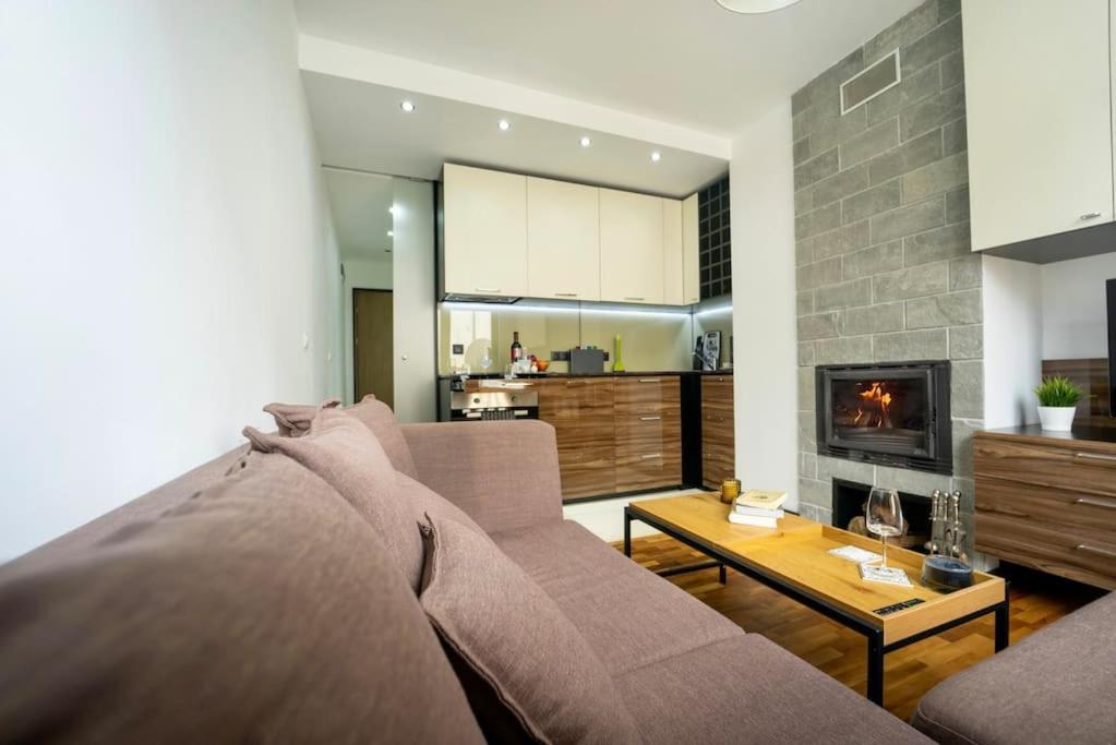 Secluded Mountain Cozy Studio With Fireplace Банско Экстерьер фото